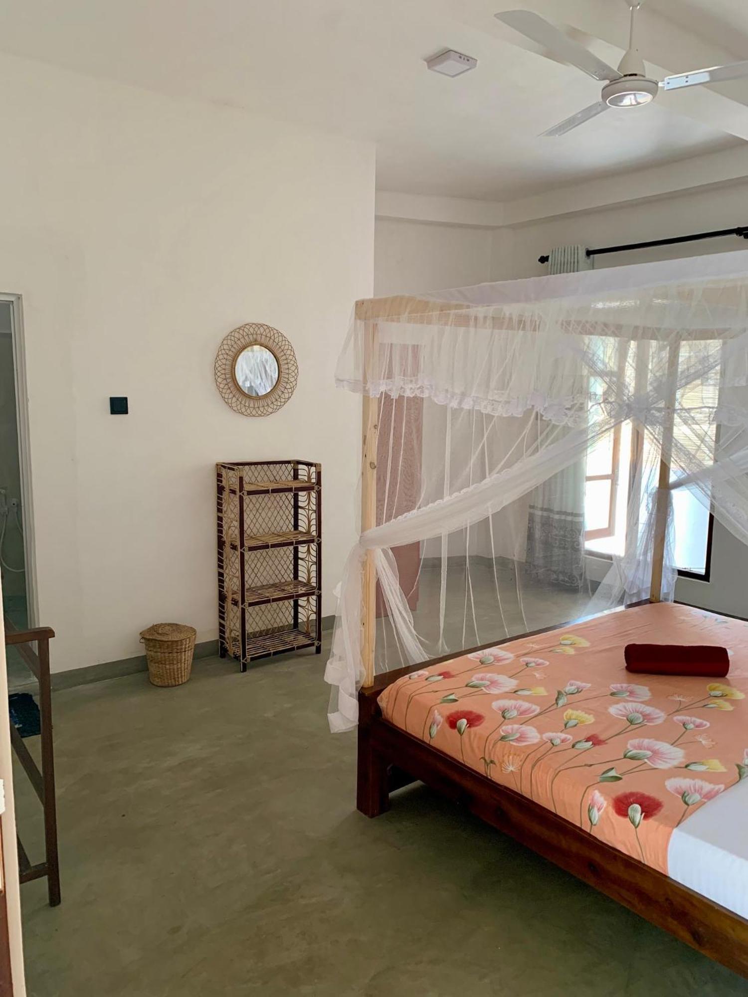 Mrmango Weligama Apartment Exterior foto